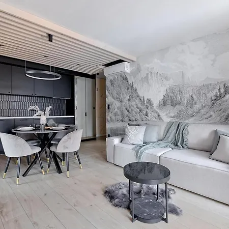 Apartment Male Zywczanskie Odkryj