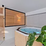 Male Zywczanskie Spa, Odkryj-zakopane *