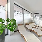 Male Zywczanskie Spa, Odkryj-zakopane * זקופאנה