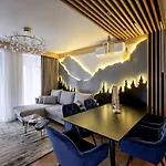 Male Zywczanskie Spa, Odkryj-zakopane