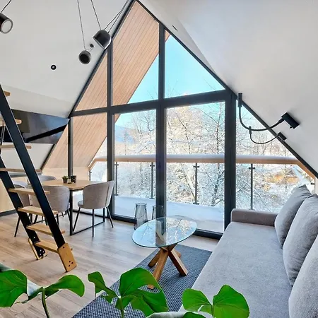 Male Zywczanskie Odkryj アパート *