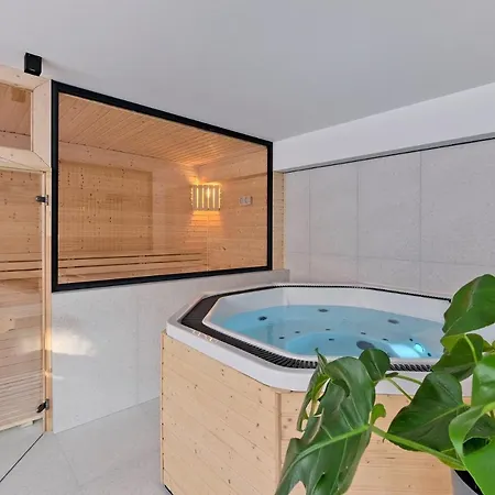 Male Zywczanskie Spa, Odkryj-zakopane *