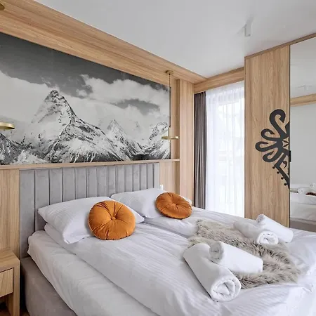 Male Zywczanskie Odkryj アパート