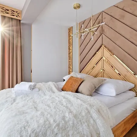 Male Zywczanskie Spa, Odkryj-zakopane *