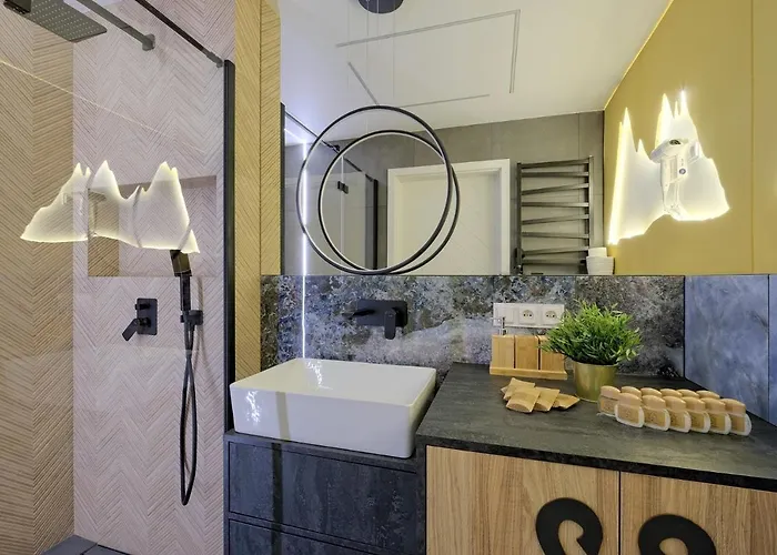 Male Zywczanskie Spa, Odkryj-zakopane *